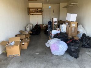 Before and After Garage Cleanout in Roundrock, TX (1)