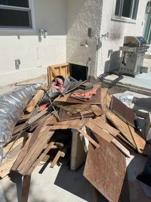 Crawl Space Cleanout In Salado, TX (2)