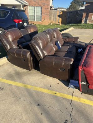 Junk Removal in South Mountain, TX (4)